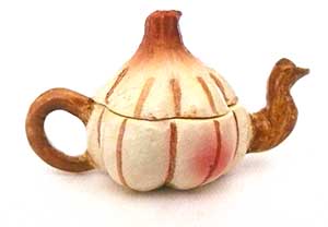 Art Deco Teapot Garlic